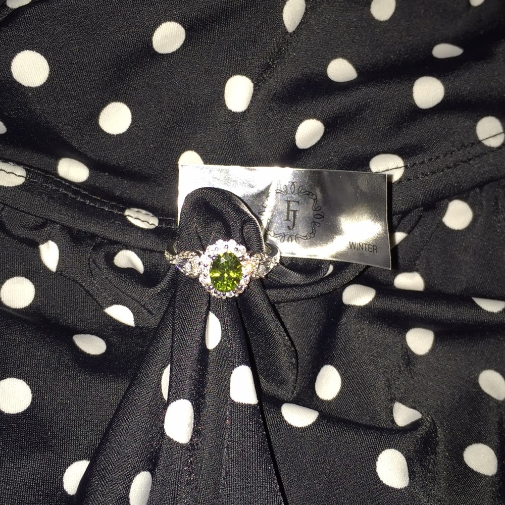 Fragrant Jewels Ring Brand new never worn